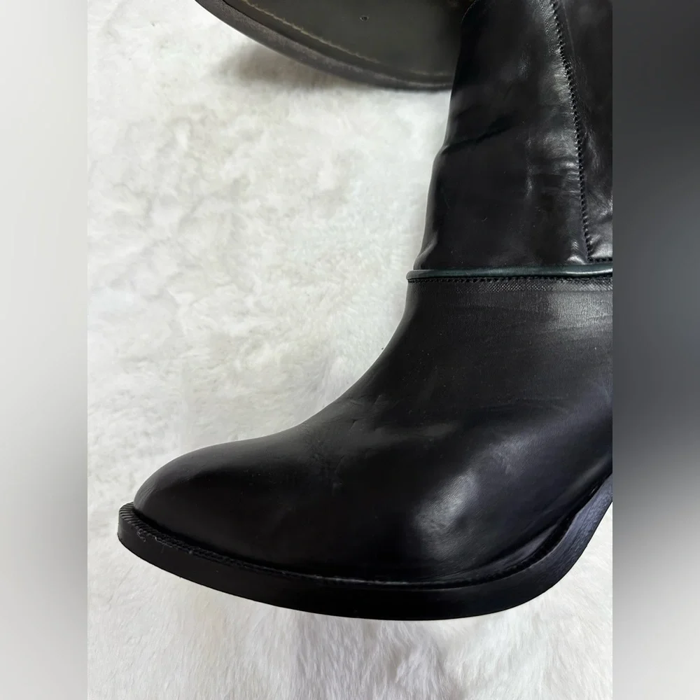 Alberto Fermani Black Leather Ankle Boots